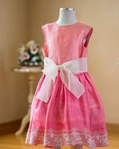 073113_SweetBzz&Daisies_05