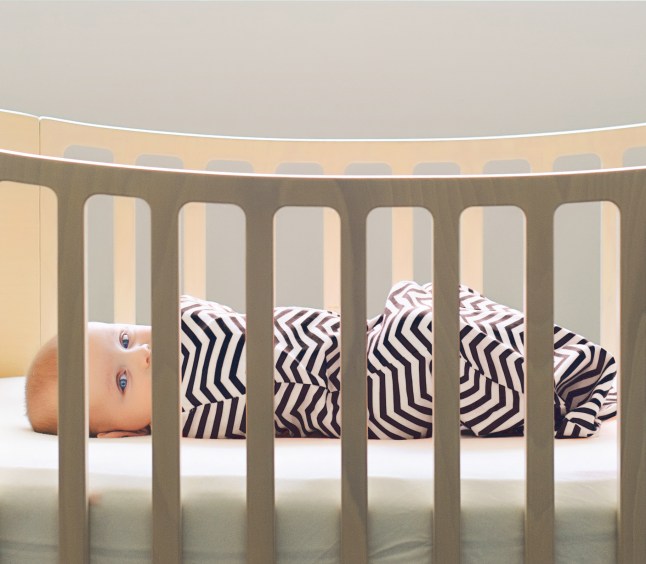 040616_CRT_ergoCocoonchevron_navy